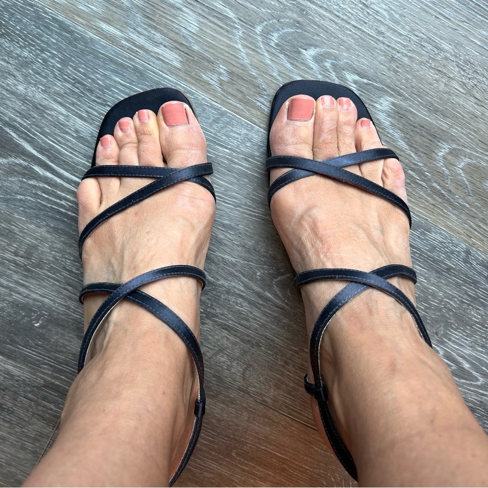 Elegant Navy Strappy Sandals